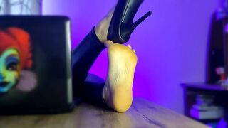 Beautiful alluring lesbian Sensual big cock anal Encounter